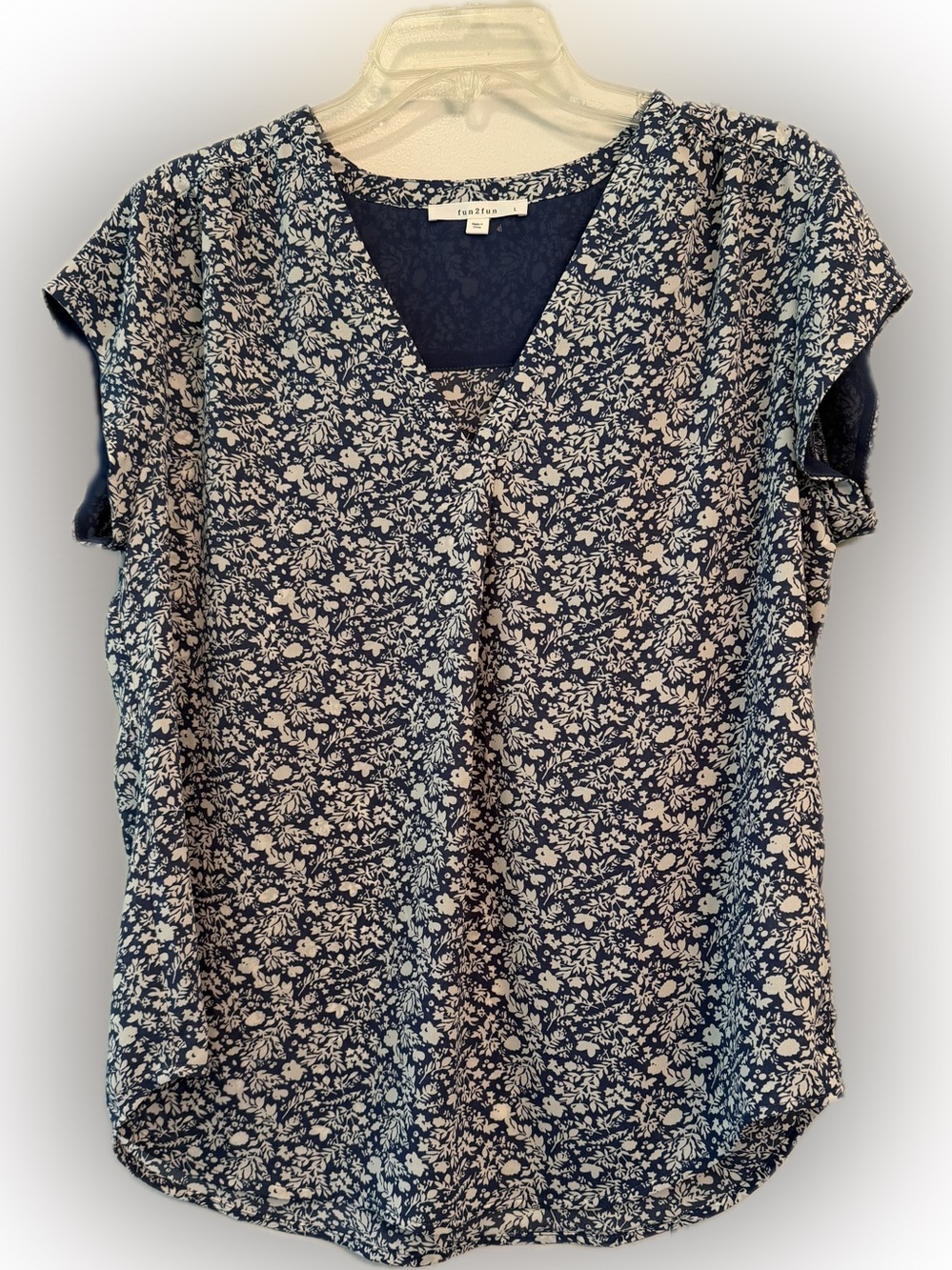 fun 2 fun Blue Floral V-Neck Short Sleeve Blouse